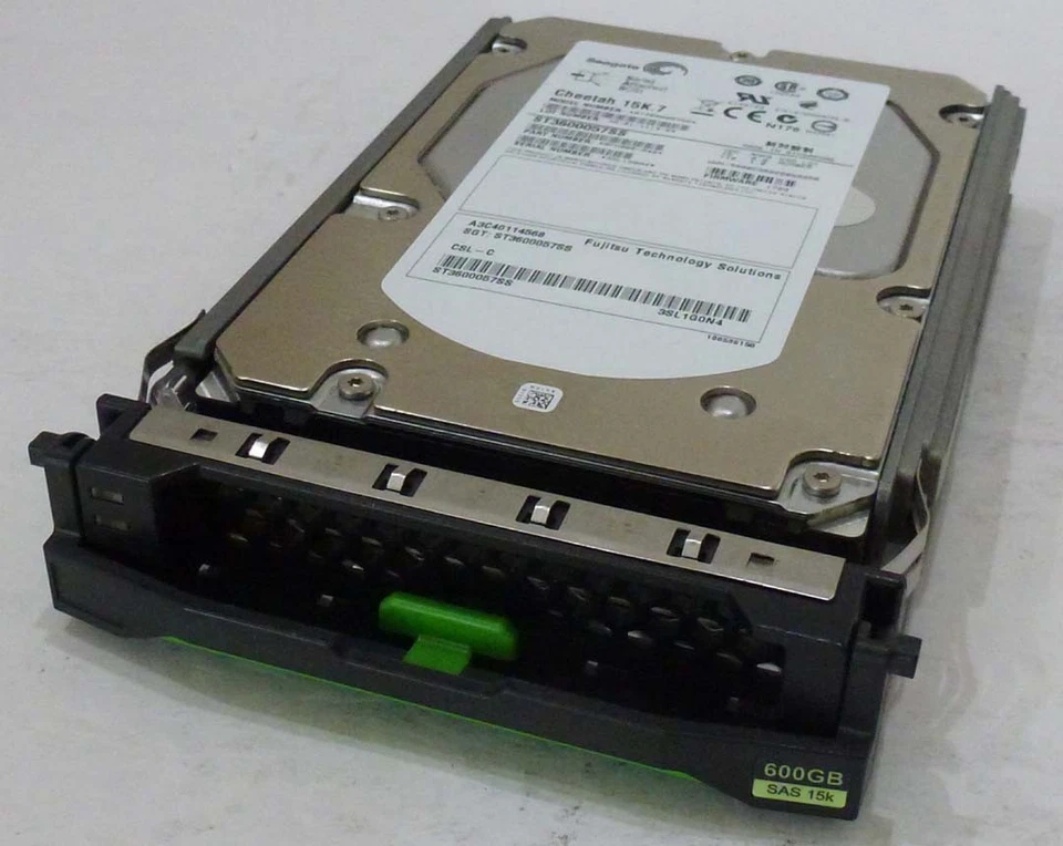 Fujitsu A3C40114568  600GB SAS 15K RPM Hard Drive ST3600057SS  9FN066-040 - Image 3 of 4