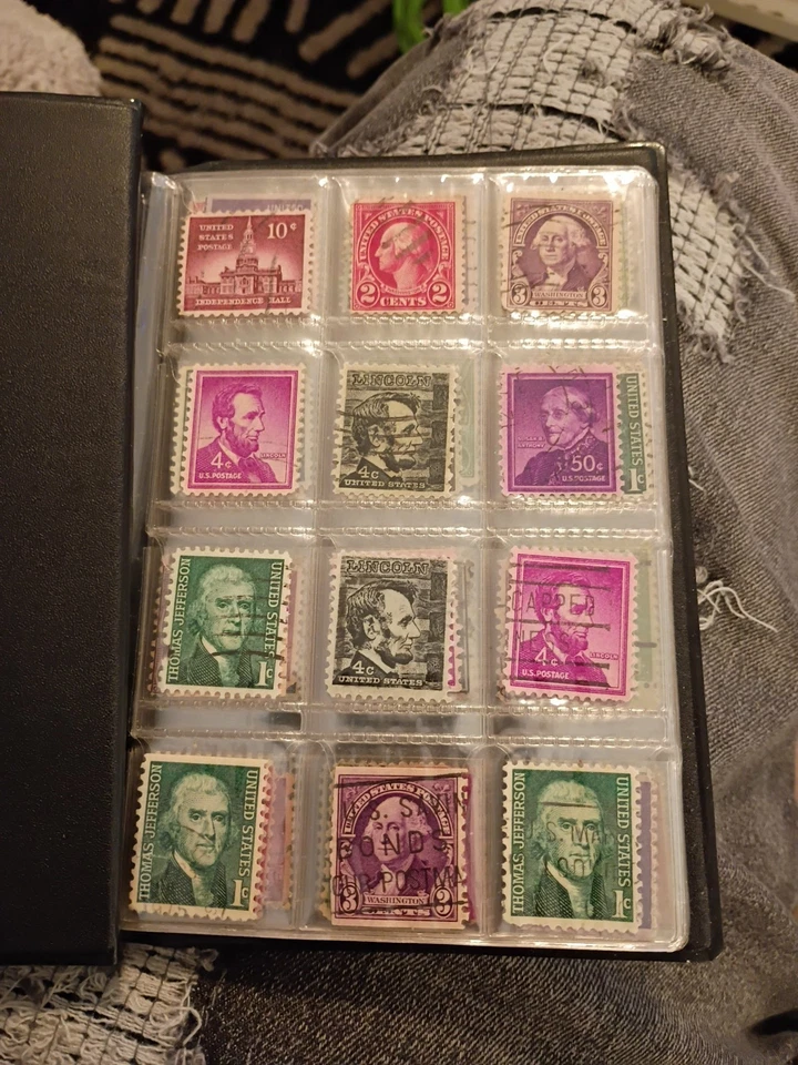 Money 1977 Twenty Dollar Bill & 70 Vintage/Antique President Stamps  RARE LOOK!  - Image 3 of 4