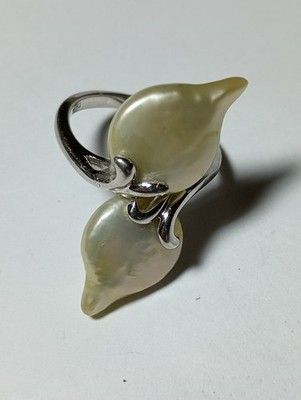 925 Sterling Silver Vintage Authentic Baroque Pearl Bypass Ring! Awesome! Size 8
