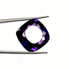 26 Ct Flawless Natural Bi-Color Sapphire Cushion GGI Certified Loose Gemstone