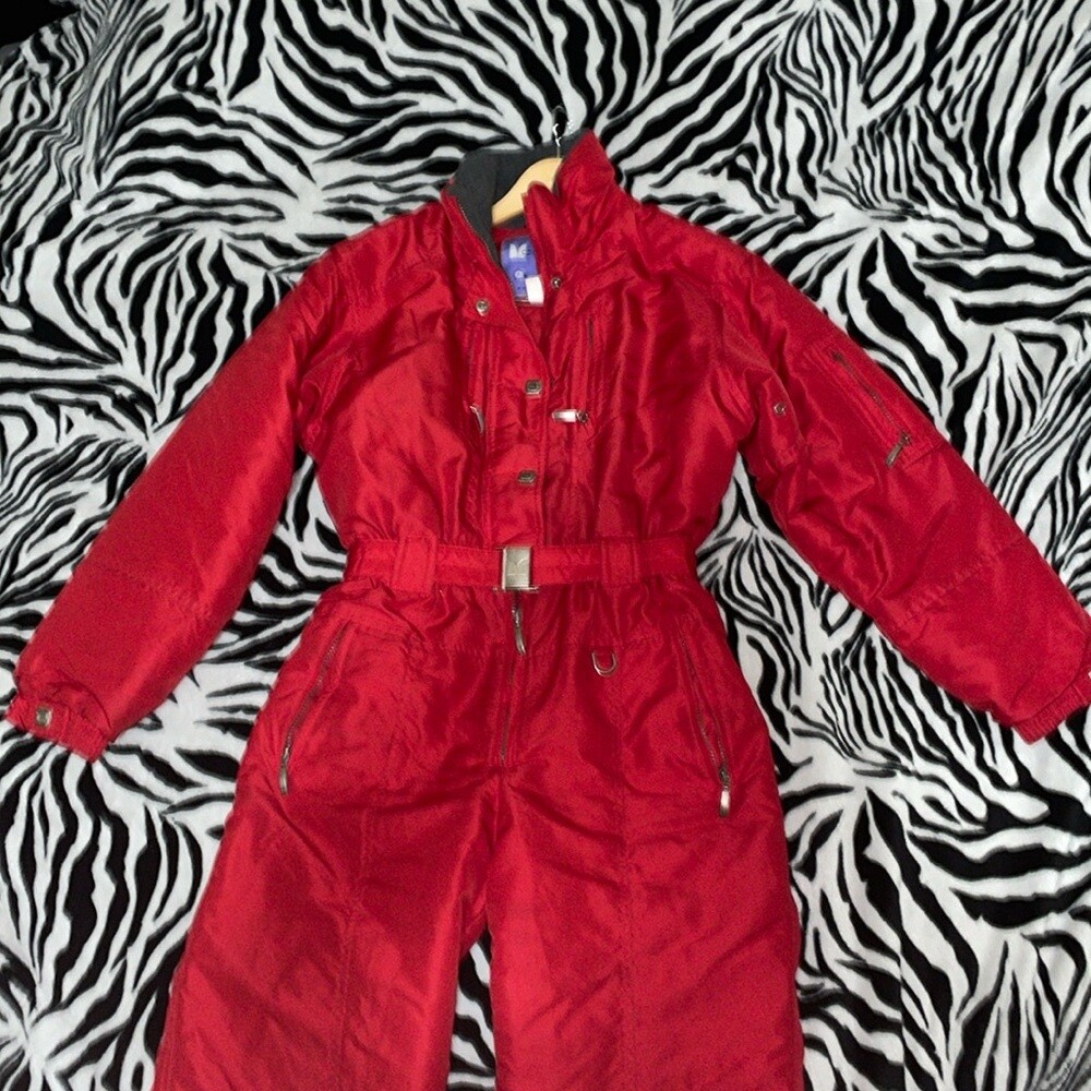 Vintage 90s 80s couloir women's red ski snow mountaineering