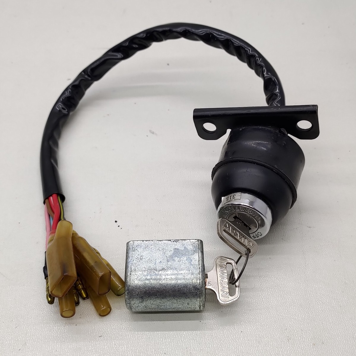 khさん専用 Kawasaki KH100 ES Ignition Switch 27005-1014 + Steering Lock With
