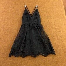 Blashe Womens Size Medium Black Lace Floral Embroidered V-Neck Mini Dress New