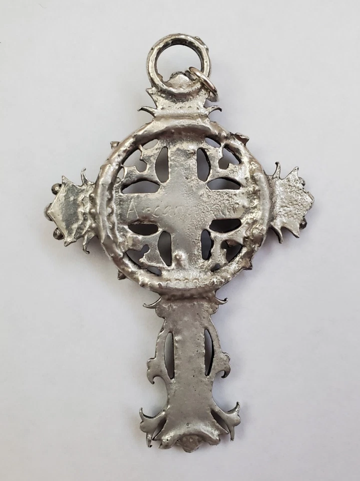 ¡COLGANTE CRUZ CELTA GÓTICA PELTRE GRANDE CON PIEDRA LUNAR BLANCA! Foto 2 de 4