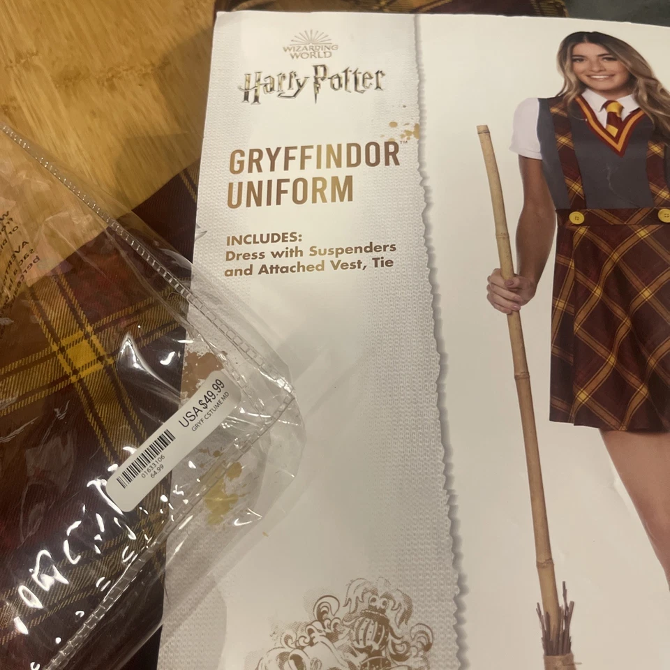 Spirit Halloween Harry Potter Gryffindor Uniform Costume Dress Tie Adult M 8-10 - Image 2 of 4