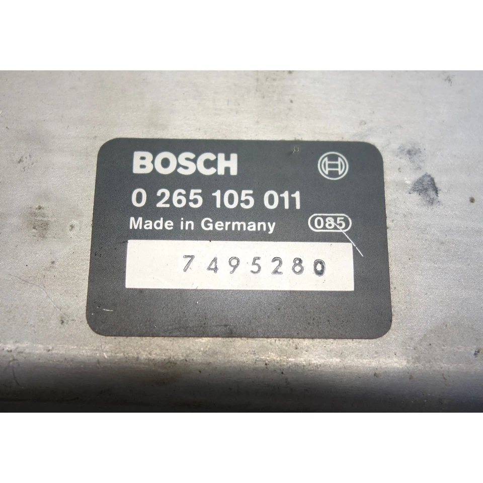 BMW E30 325ix Early ABS Control Module Bosch 0265105011 1988-1989 OEM - Image 2 of 3