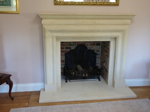 Bath stone limestone fireplace. Fire surround. Hand carved. - Picture 3 of 5