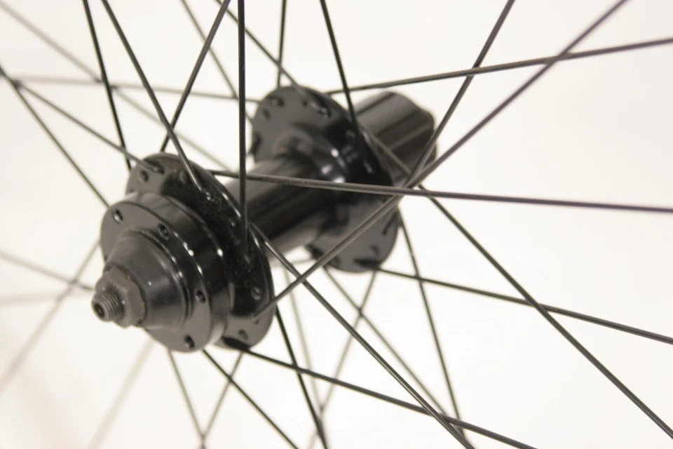 Rueda trasera Sun Ringle Inferno 23 Disc 29er 6-7 velocidades Cntrlck Buje 100x10mm QR 32h R5 Foto 3 de 4