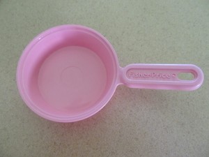 plastic frying pan toy