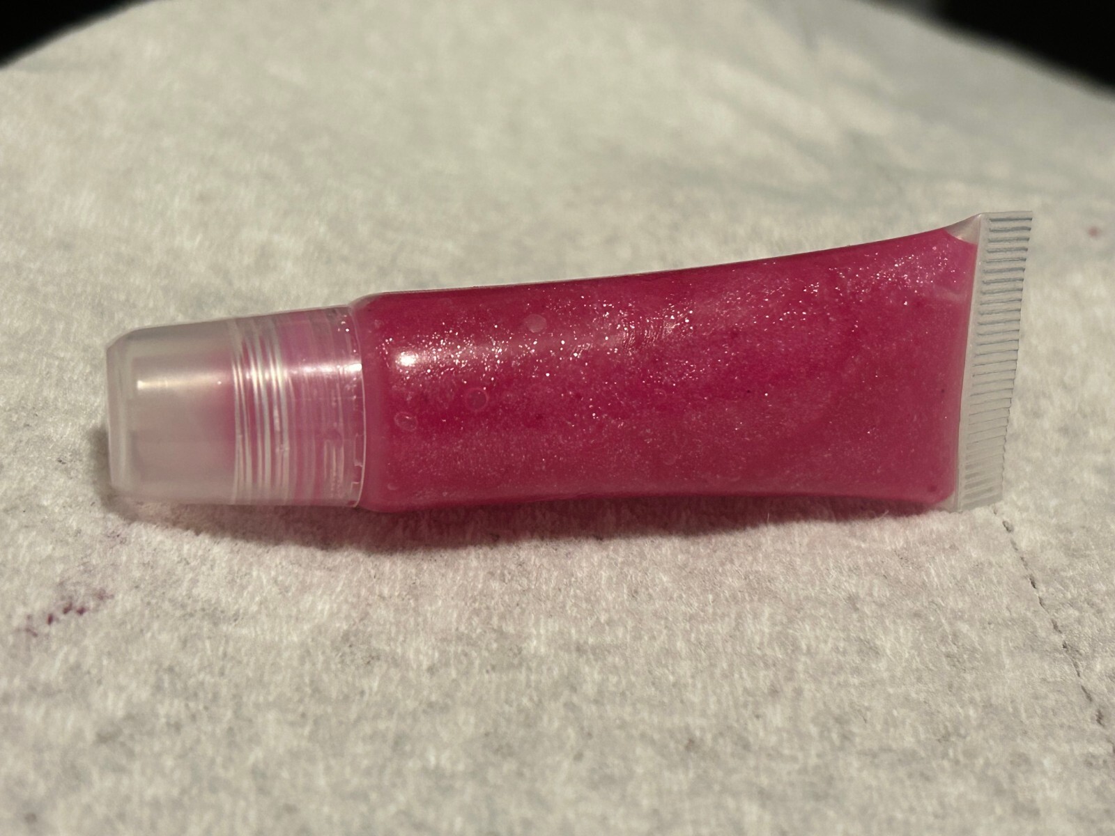 Moisturizing Shimmer Lip Gloss with High Shine-image