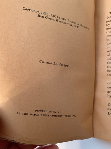 Old Red Cross Books From 1937 & 1940 - Picture 5 of 10