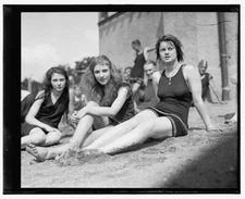 8" x 10" Photo 1900 Bathing Beach