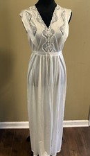 Vtg Vanity Fair Princess Nightgown Peignoir Bridal Small Off White Lace