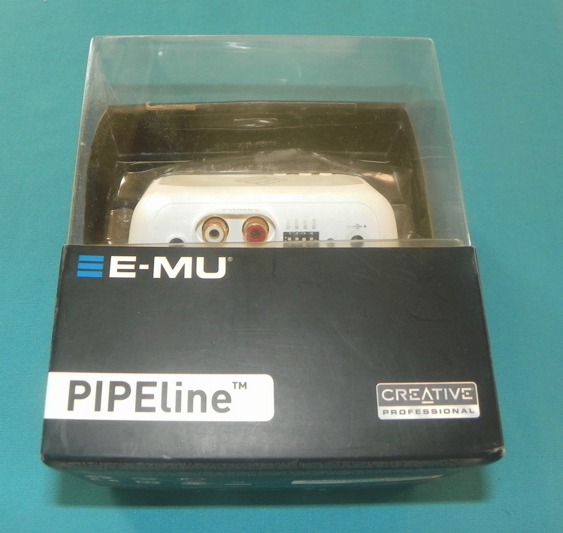 E-MU PIPEline Wireless Transmitter Receiver E-MU PIPEline Wireless Transmitter Receiver