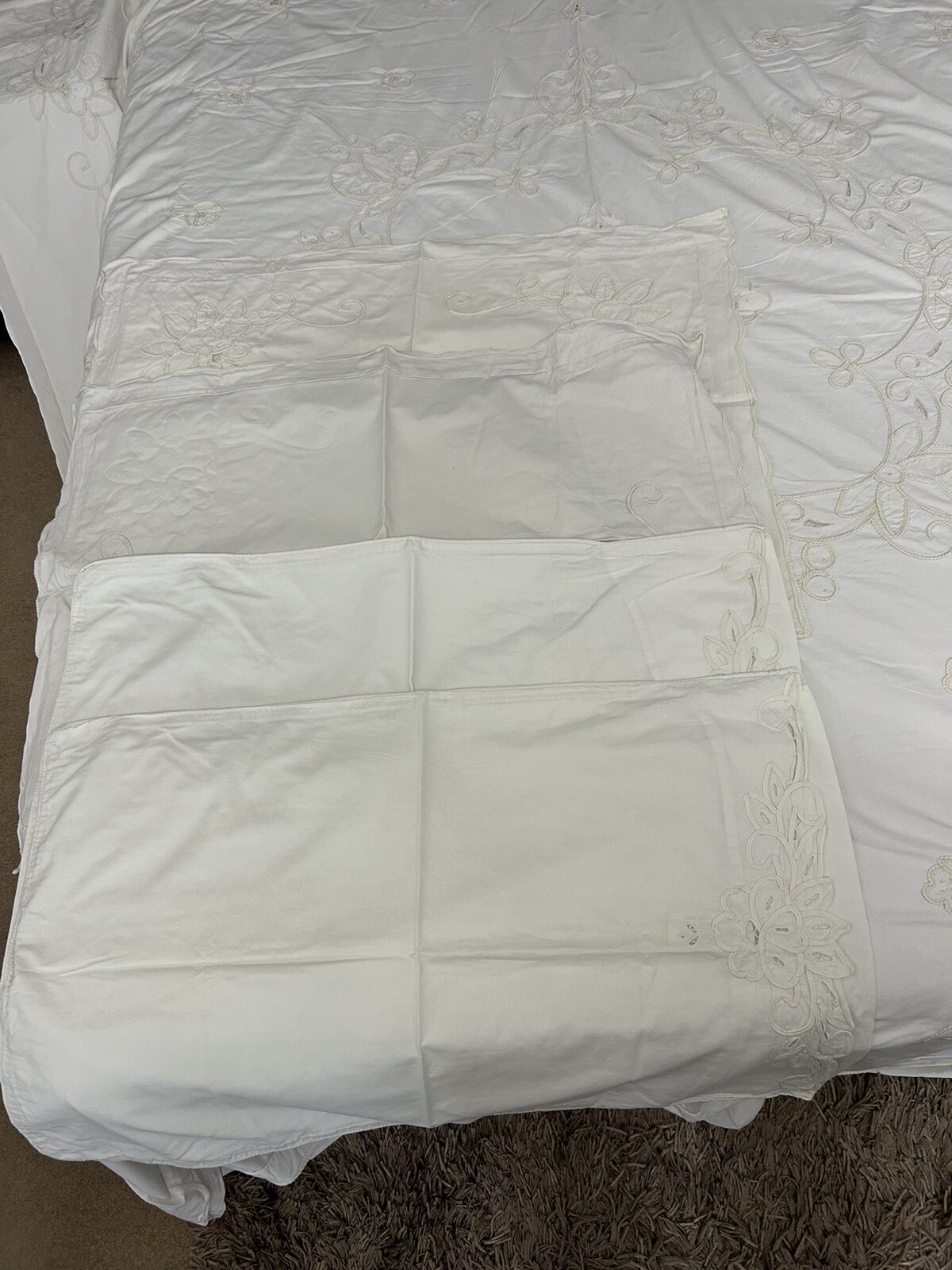 King Size Floral Stitch Cream Beige Duvet Cover & 4 Pillow Cases 2