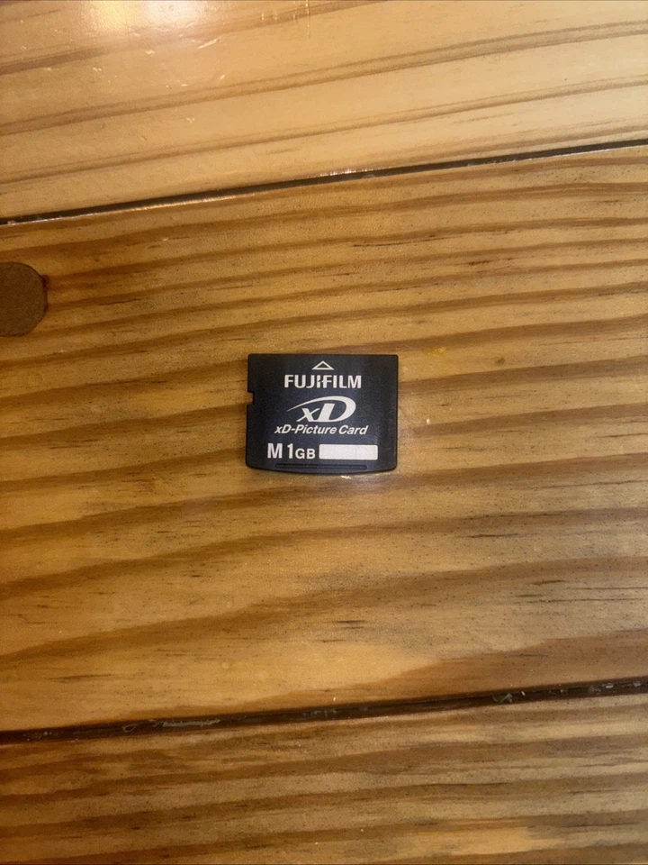 Fujifilm XD 1GB xD-Picture Card Card - Retail - 22000501 - Image 3 of 3