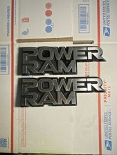 81-93 Dodge Power Ram Wd 150 250 350 Emblem Fender Badge Good Pins Oem 90 91 92 81-93 Dodge Power Ram Wd 150 250 350 Emblem Fender Badge Good Pins Oem 90 91 92