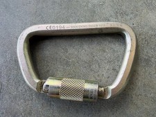 Fusion Tacoma Steel Large Modified D Auto-Lock 50kN Carabiner good condition