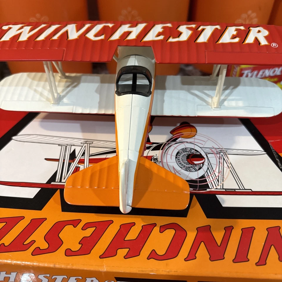 Winchester Spearman Biplane Liberty Classics Die Cast Metal Edición Limitada Foto 4 de 4