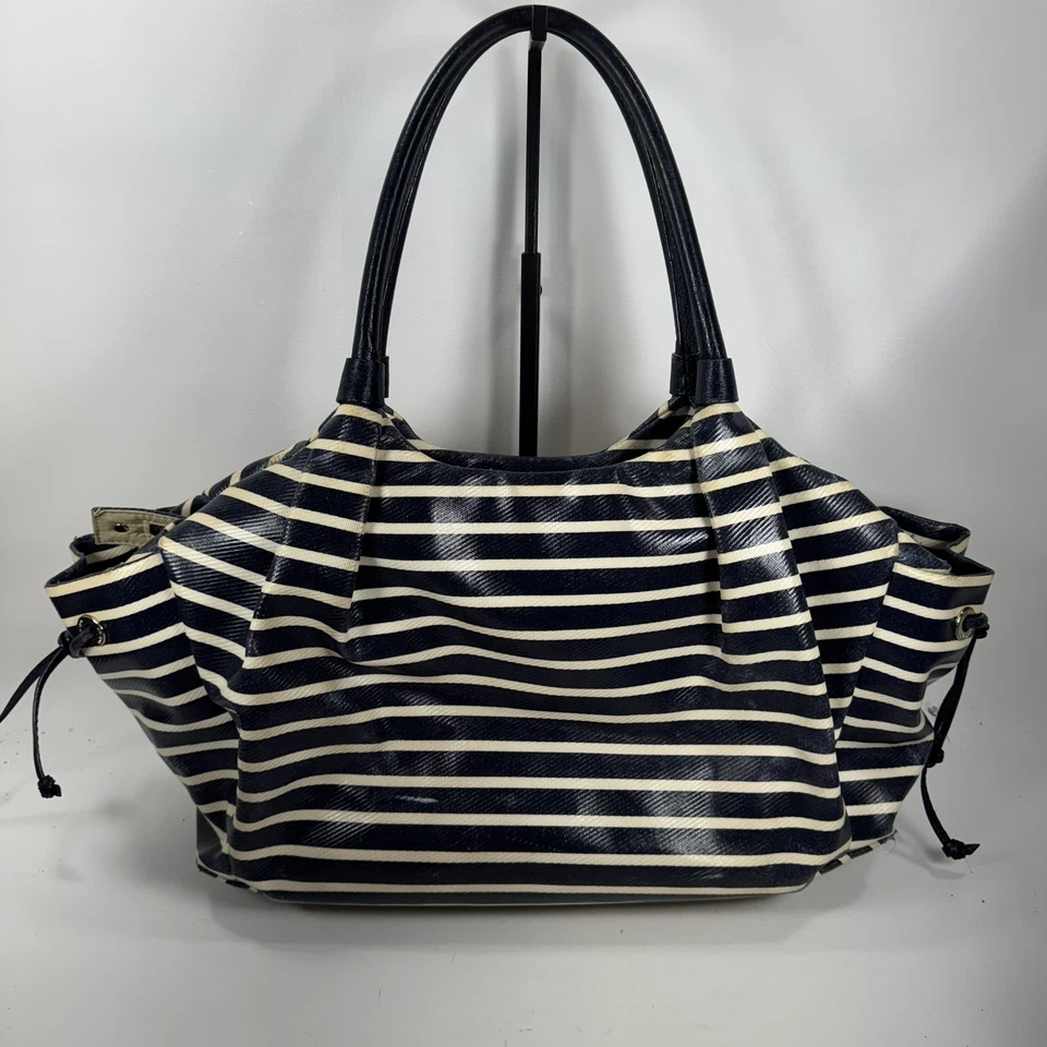 Bolso de viaje Kate Spade NY Watson Stevie a rayas para bebé Foto 4 de 4
