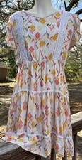 XL  Lauren Conrad Sleeveless Dress Yellow Floral Lace In Front Elastic Lined