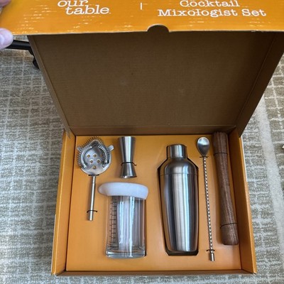 Our Table Preston 6-Piece Mixologist Set in Matte Silver