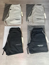 NWT Essentials Fear Of God Men’s Heavyweight Shorts SS22 Size XS-M