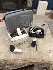 Meta Quest 3s 128gb with Case and Charging ba...