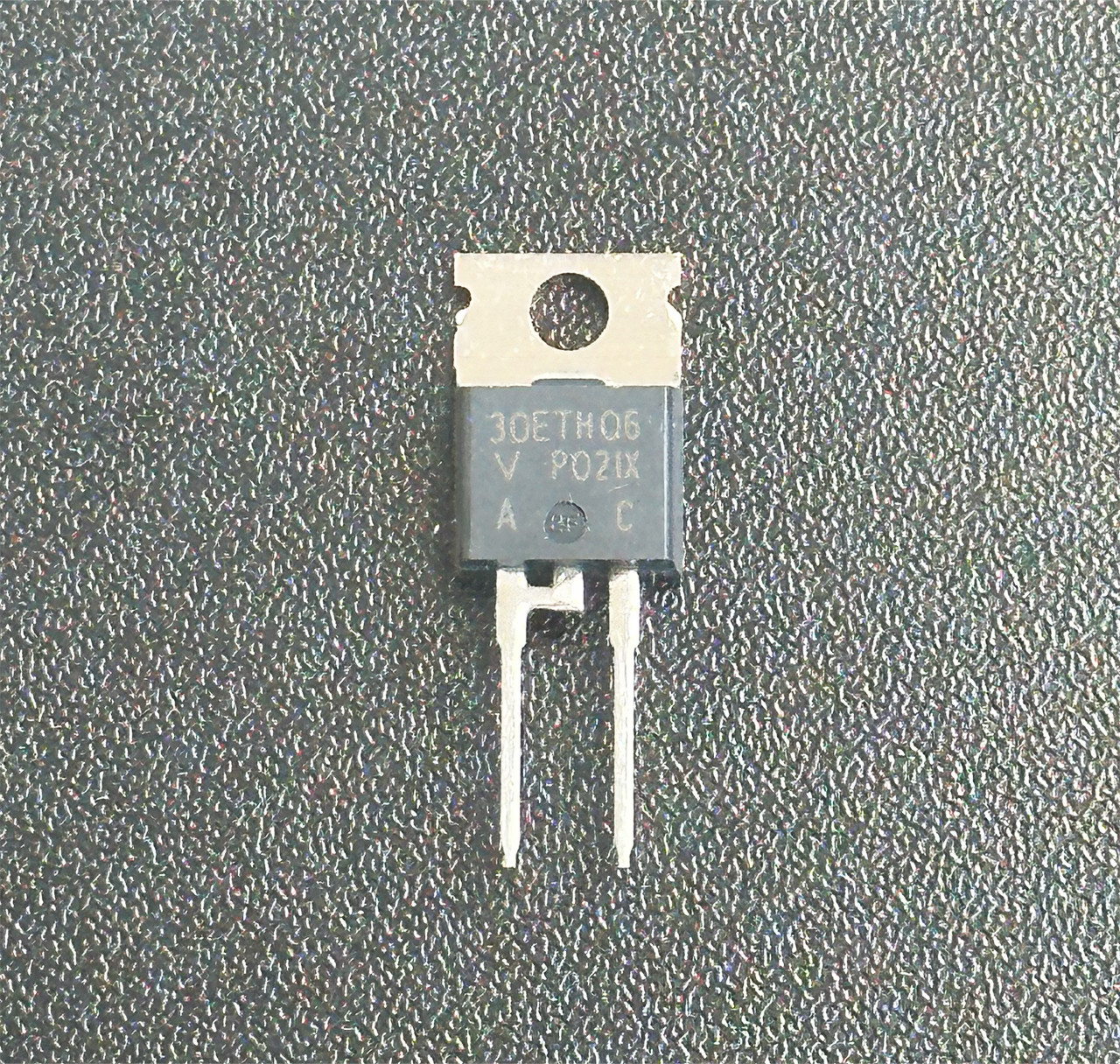 3X | 10X VS-30ETH06PBF 30ETH06 VISHAY Hyperfast Diode 600 V 30A TO-220AC 2L FRED. Available Now for $7.00