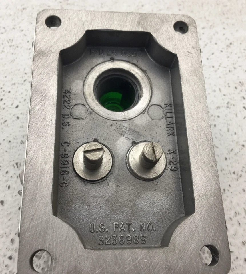 XCS-0A15-GL-LO KILLARK EXPLOSION PROOF PUSHBUTTON CONTROL STATION - Image 4 of 4