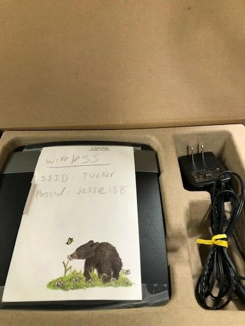 Used Linksys E2500-V3 Dual Band Wireless 4-Port Wi-Fi Router Only-----------B34 - Image 4 of 4