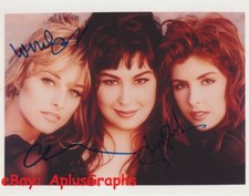 WILSON PHILLIPS... Chynna Phillips, Wendy & Carnie Wilson (Hold On) SIGNED