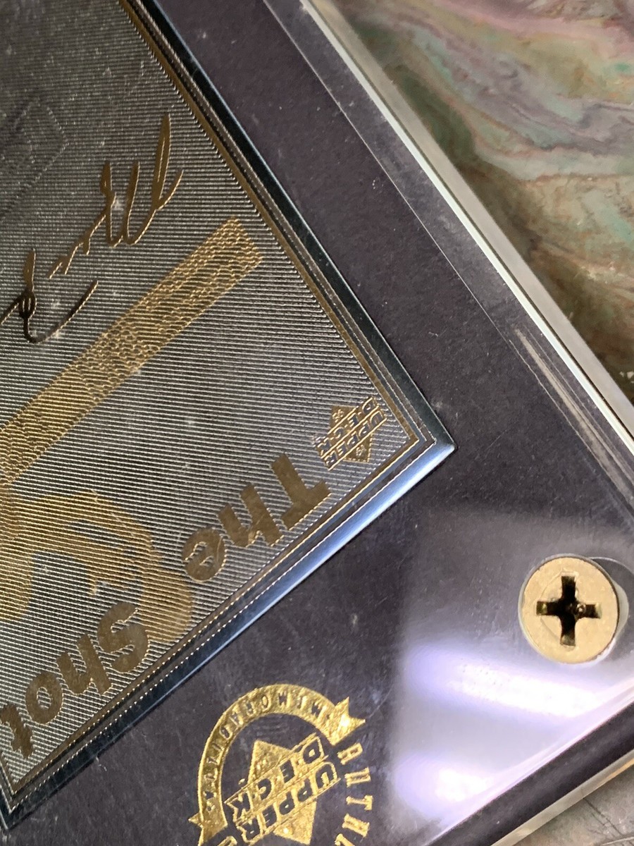 マイケルジョーダン　UPPER DECK 24k authenticated 1995 UPPER DECK 24 KT GOLD PLATED CARD MICHAEL JORDAN THE