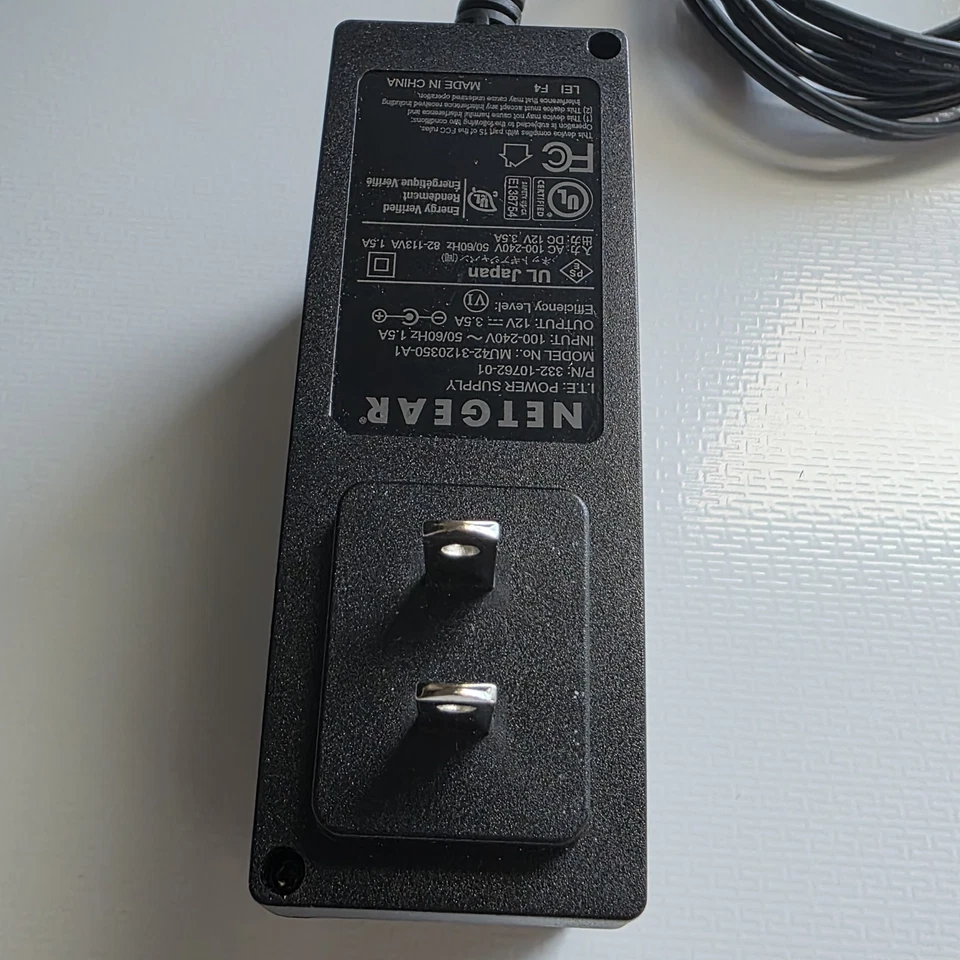 NETGEAR C7000v2 Nighthawk AC1900 Smart Wi-Fi Router Docsis Cable Modem 3.0 Works - Image 4 of 4