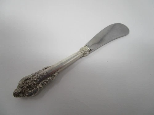 GRAND BAROQUE by Wallace 6 1/8 inch butter knife Sterling Handle Stainless Blade
