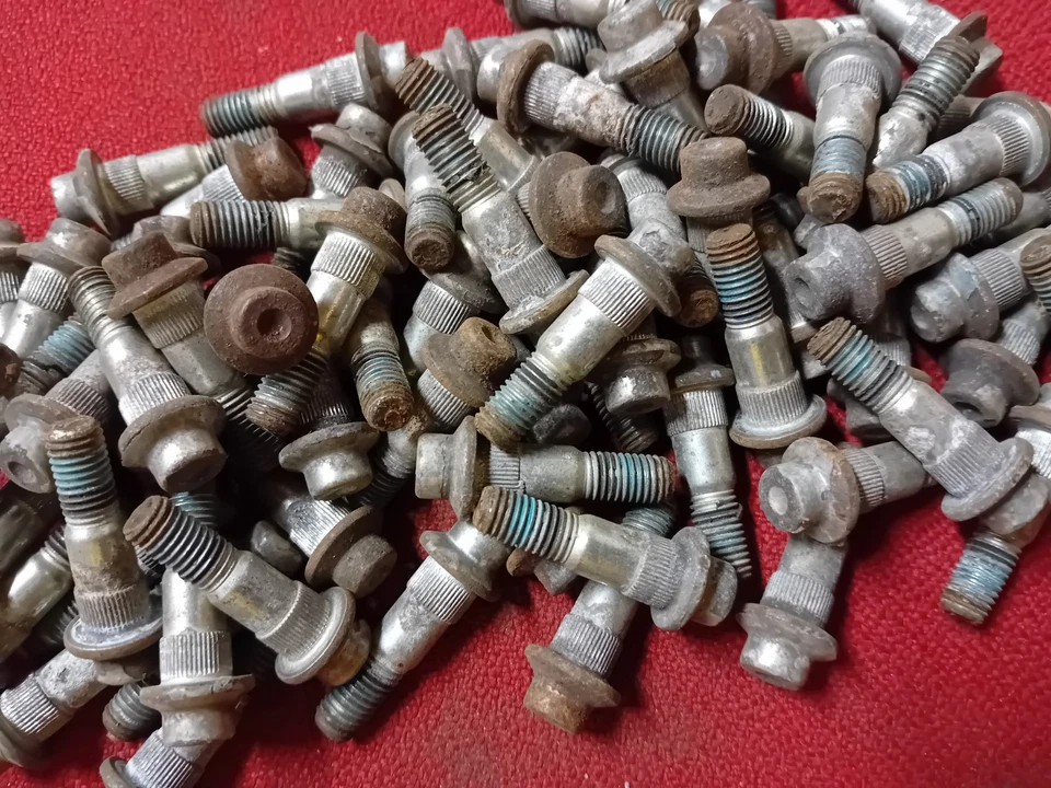 328 Split Rim Bolts BBS - Image 3 of 3