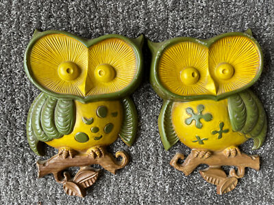 置物  Owlet(yellow) Amazon.com: WitnyStore Very Tiny ⅝ Inch Yellow Owl Straight Face