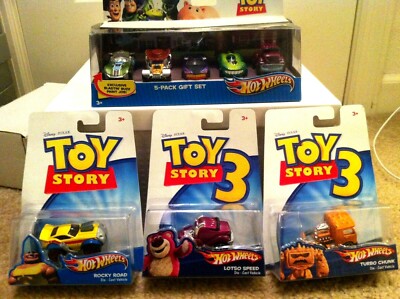 Disney Pixar Hot Wheels Toy Story 5- Pack & 3 Extra Character Die