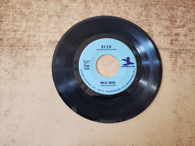 1960s MINT-EXC Miles Davis   Oleo / Tune Up 395 45