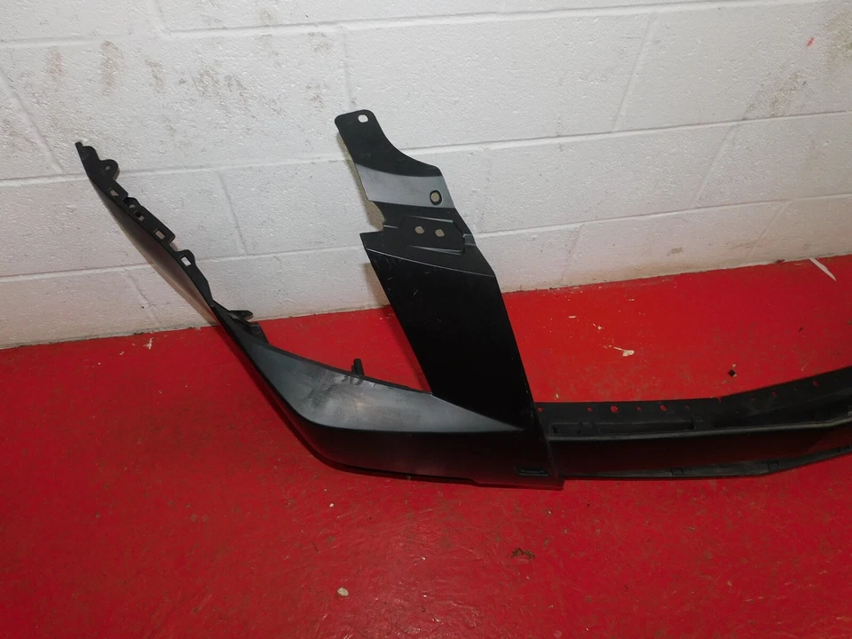 2008-2013 CADILLAC CTS FRONT BUMPER Foto 3 de 4