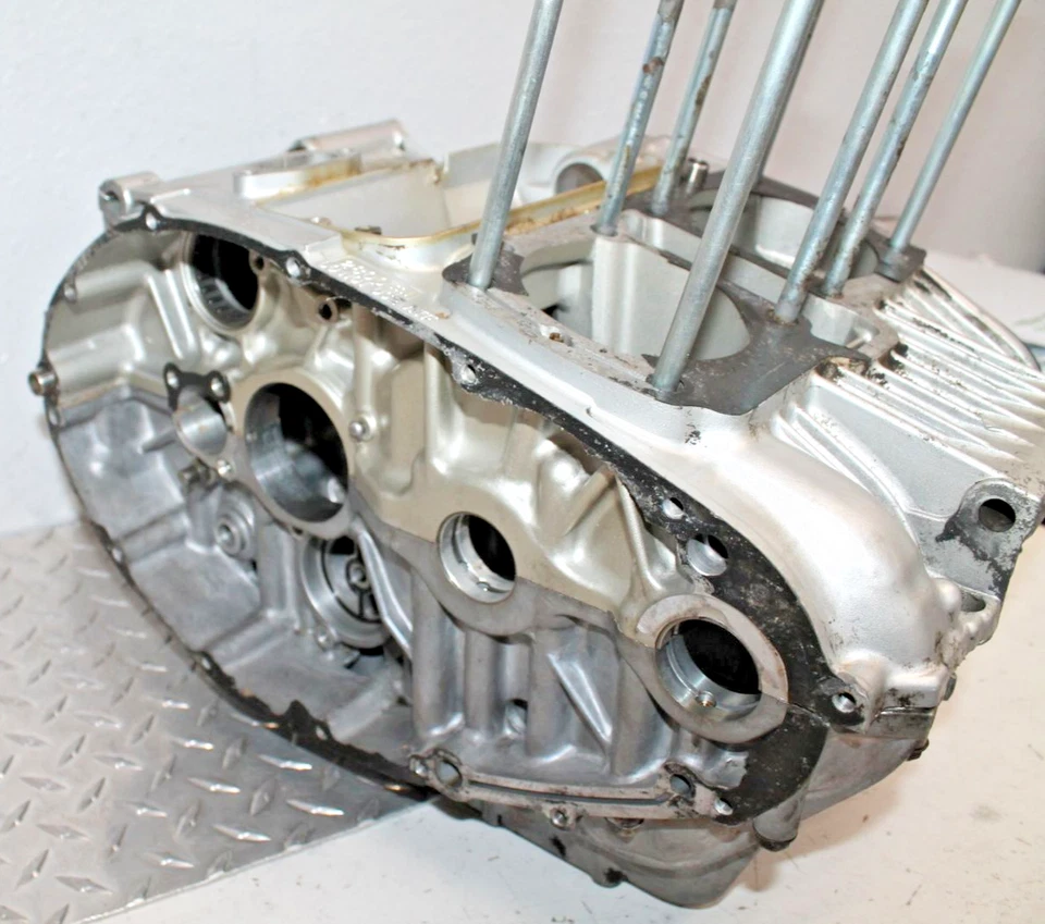 Carcasa cárter motor Suzuki GS450GA 1982 SUZUKIMATIC 11300-44872  Foto 4 de 4