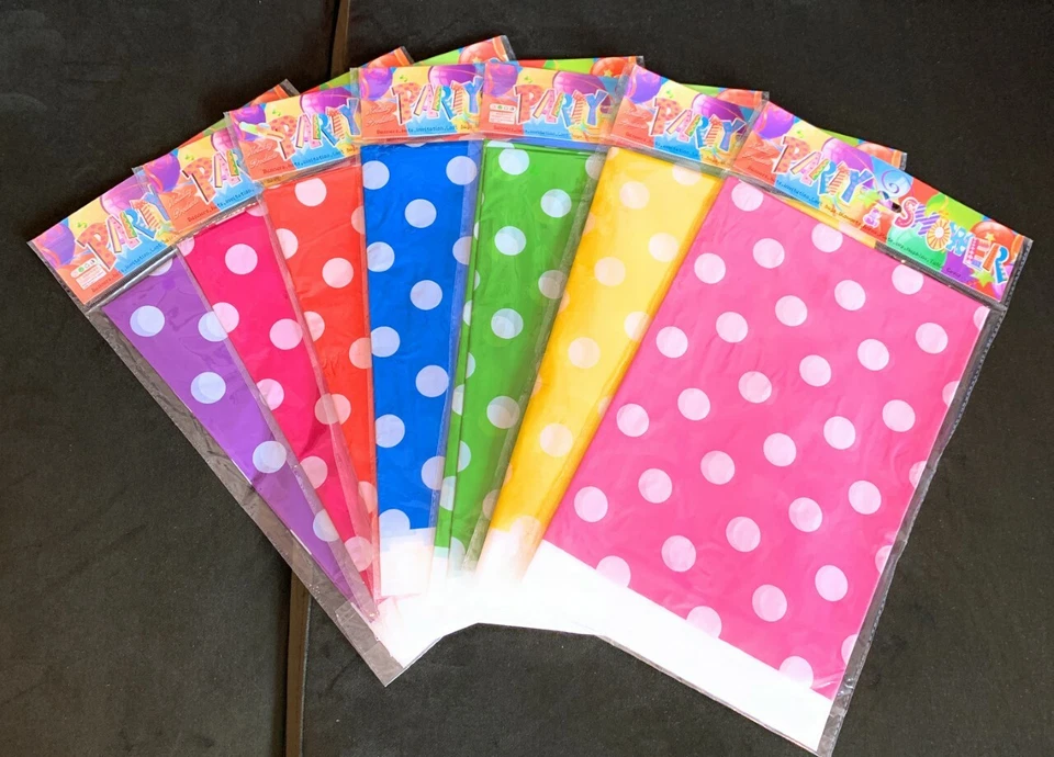 Disposable Polka Dot Table Cover Cloth Plastic PVC Tablecloth Birthday Party UK - Image 2 of 2