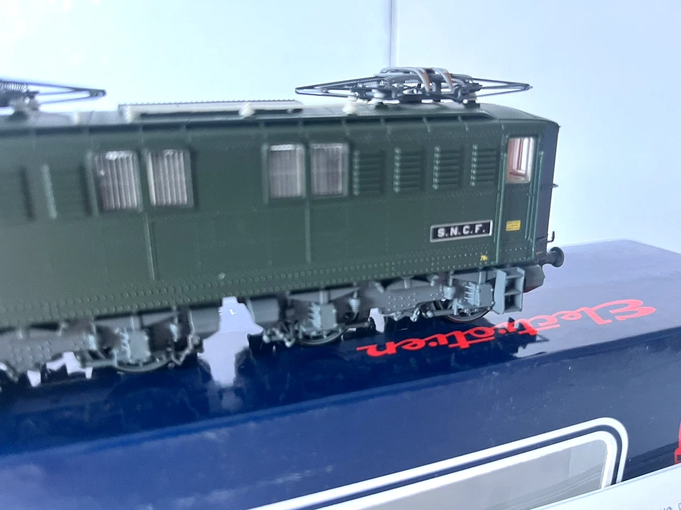 ELECTROTEN HO LOCOMOTIVE ÉLECTRIQUE BB 1600 (1628) EP III SNCF REF 3706 NEUF - Photo 4/4