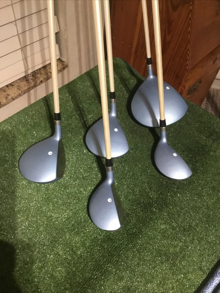 Square Two Ladies Finesse Full Set (D,3W,5W,5H, 6H, 7-PW-SW, Putter)Graphite VGC - Image 4 of 4