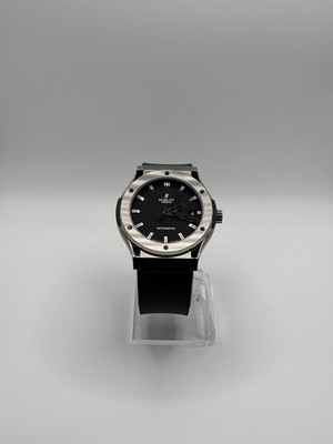 Hublot Classic Fusion Automatic Luxury Titanium Black Dial with Box and Papers