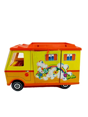 Vintage 1971 Mattel Barbie Country Camper RV Van Toy with Mixed Accessories