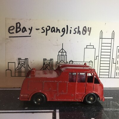 MATCHBOX No.9 MARQUIR SERIESⅢ FIRE TRUCK MATCHBOX Lesney No. 9 MERRYWEATHER MARQUIS SERIES III Fire