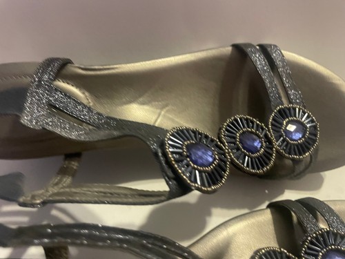 Bandolino B-Flexible Women's Sandals (Size 10). - Picture 4 of 8