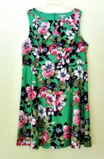 NWT DRESSBARN DRESS BARN Green Floral Dress Plus Size 20