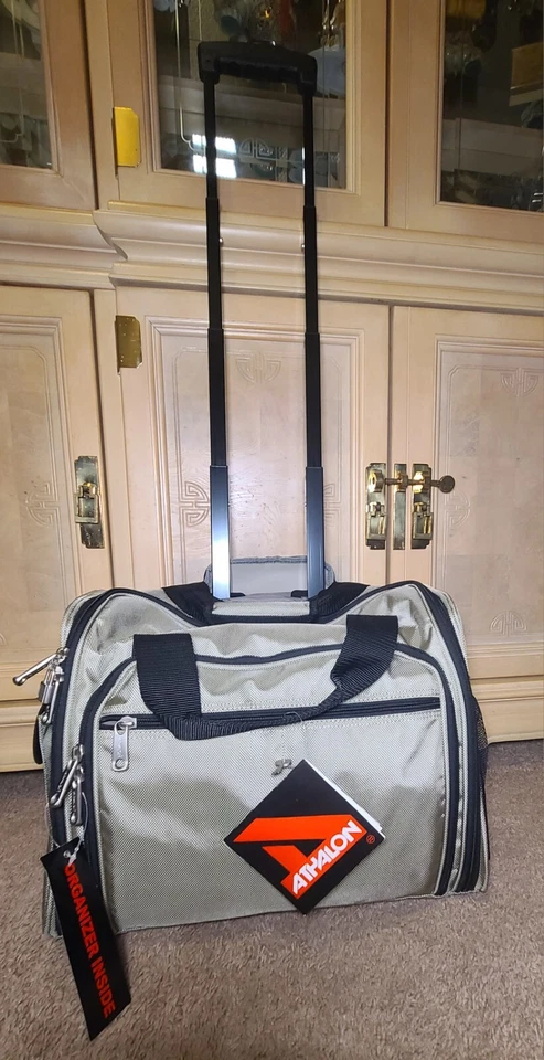 Equipaje con ruedas Athalon Plane Case, negro con tirador y asas dobles de nailon Foto 2 de 4